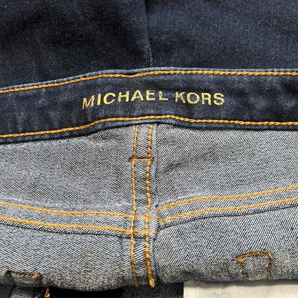 Michael Kors - Capri Stretch Jeans - Picture 9 of 12